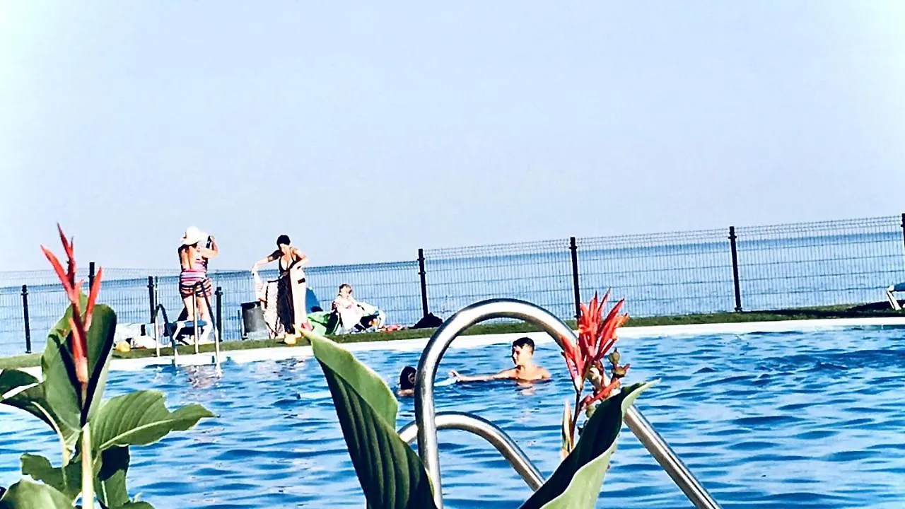 Mi Capricho 3-6 Beachfront- Apartment With Sea Views In Costa Del Sol La Cala De Mijas